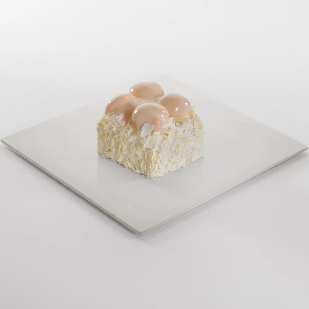 Beyaz Profiterollü Mono Pasta